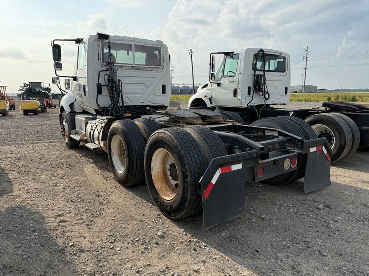 2017-international-prostar-image-6