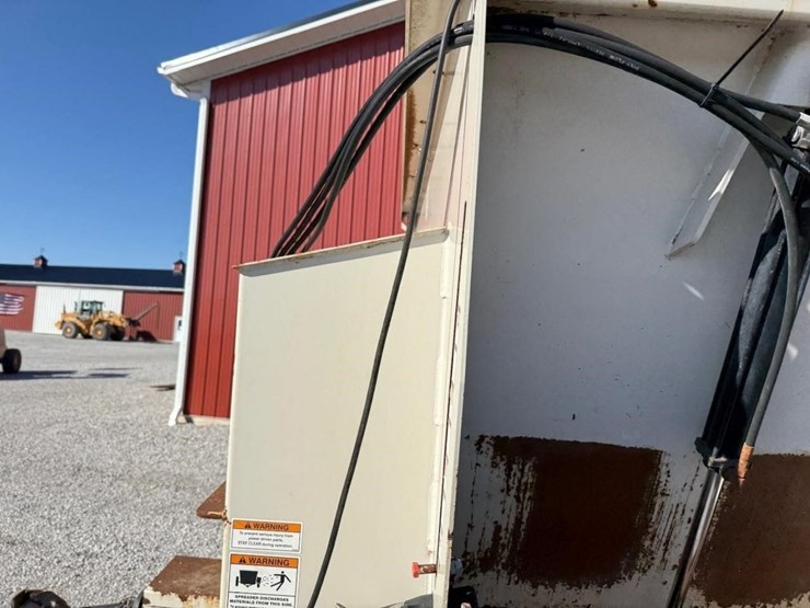 kuhn-knight-8132-image-28