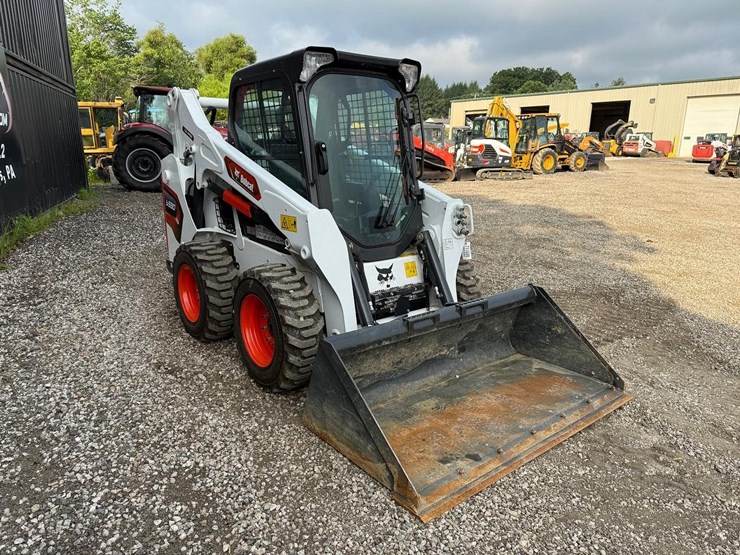 2025-bobcat-s590-image-6