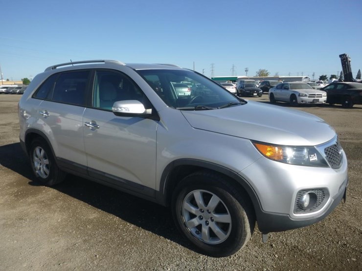 2012-kia-sorento-image-2