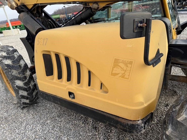 caterpillar-tl642-image-17