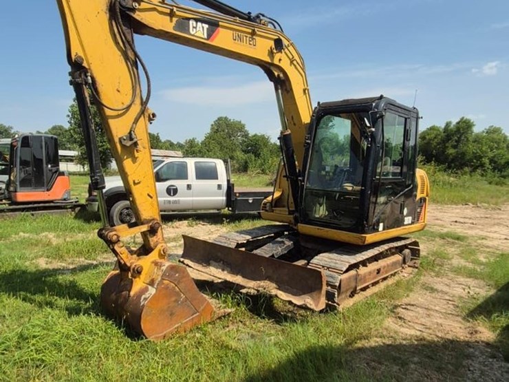 2013-caterpillar-307d-image-1