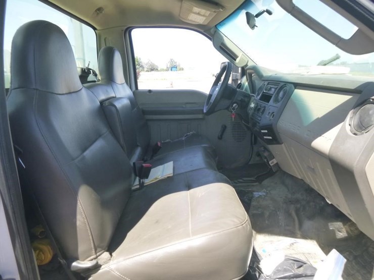 2008-ford-f350-image-17