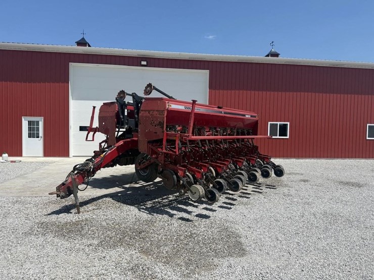 case-ih-5500-image-7