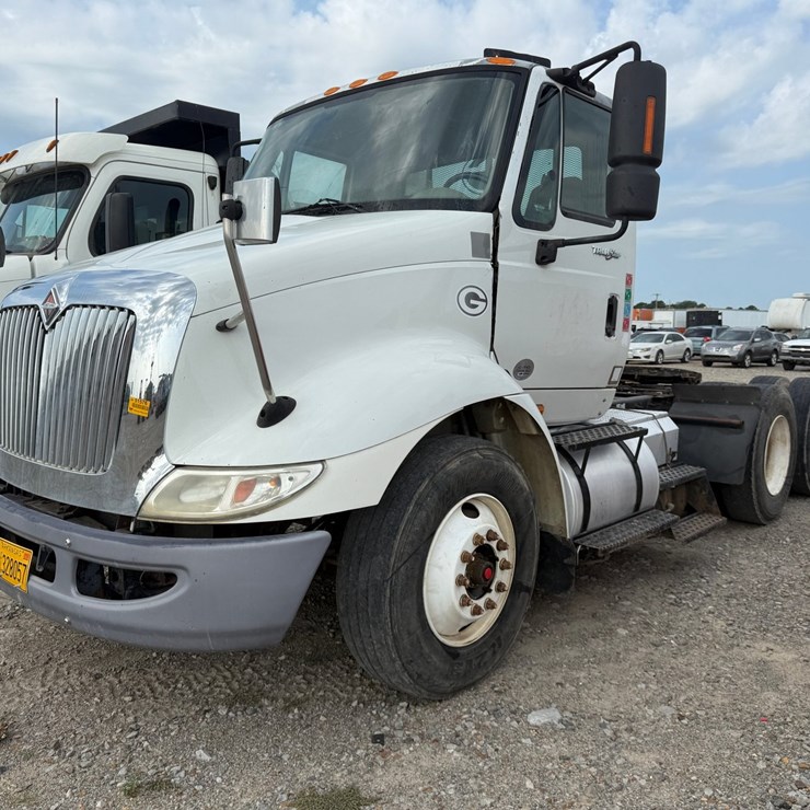 2012 INTERNATIONAL TRANSTAR 8600
