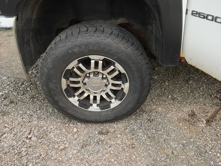 2008-chevrolet-2500-image-94