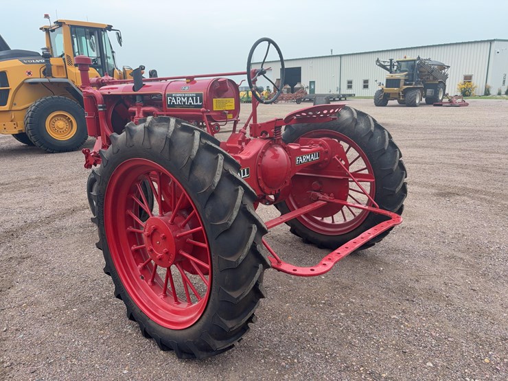 1938-farmall-f20-tractor-image-6