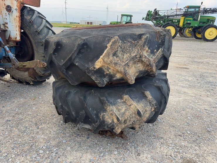 ford-tractor-image-9