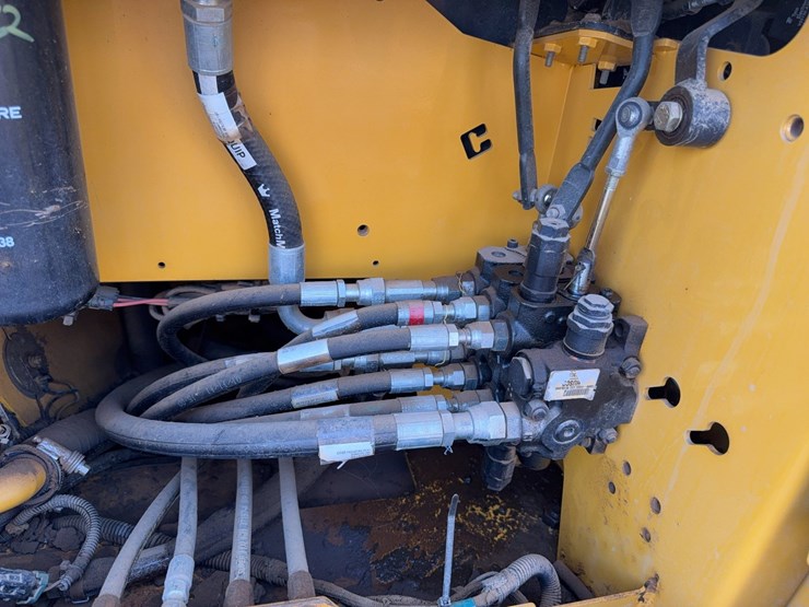 deere-450j-image-14