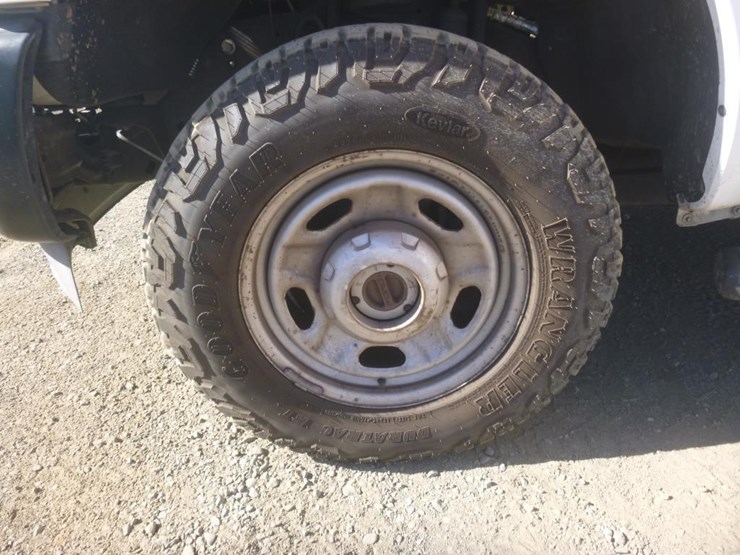 2014-ford-f250-image-16