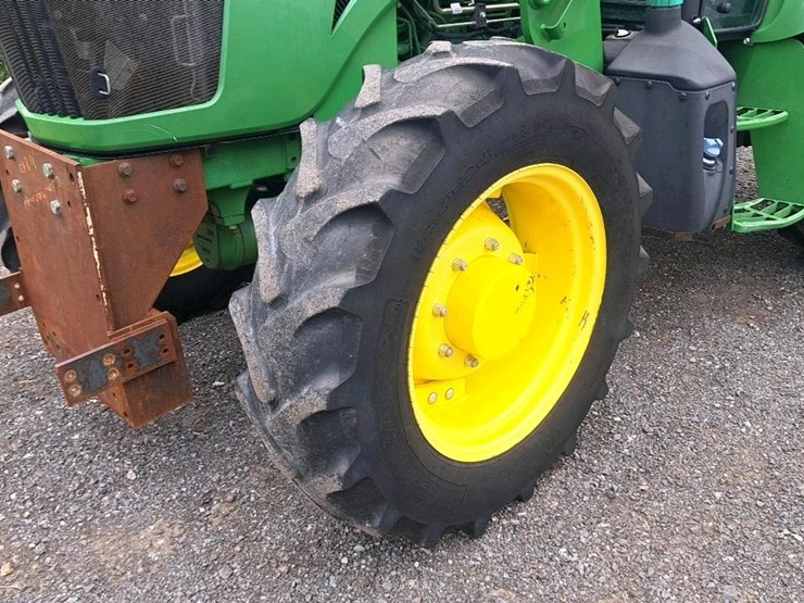 2019-john-deere-5090e-image-34