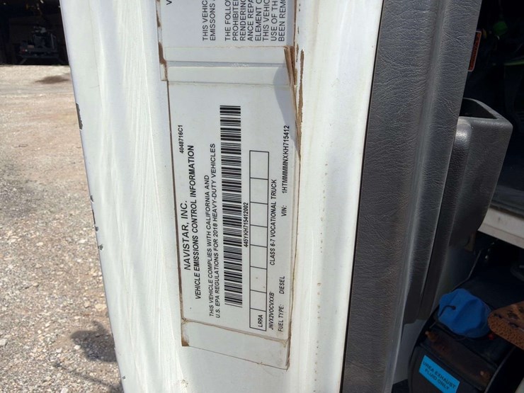 2019-international-durastar-4300-image-41