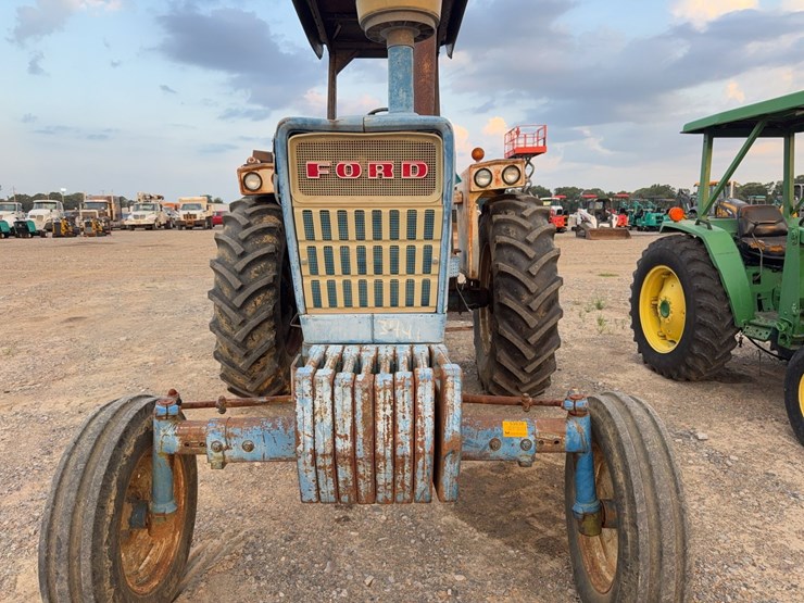 ford-tractor-image-38