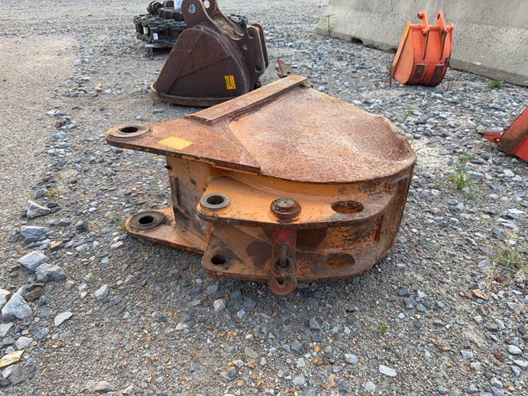 john-deere-24-image-4