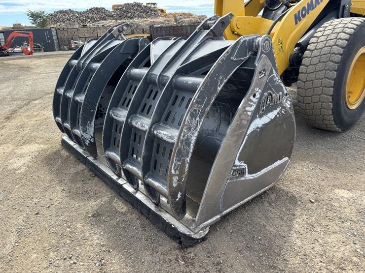 2019-komatsu-wa200-8-image-10