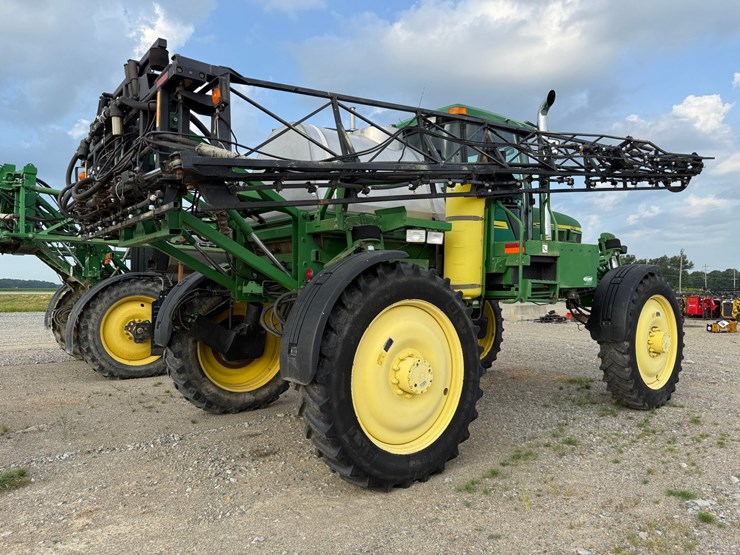 2002-john-deere-4710-image-4