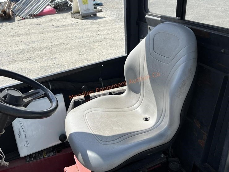 toro-groundsmaster-325d-image-15