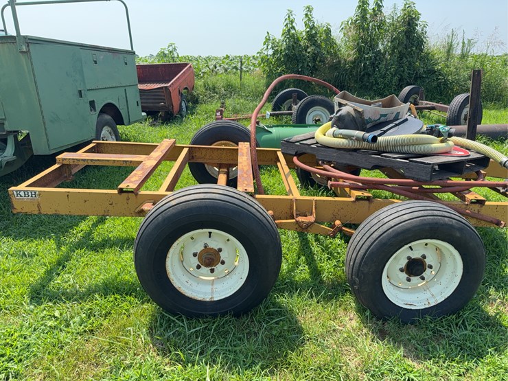 tank-trailer-with-parts-image-3