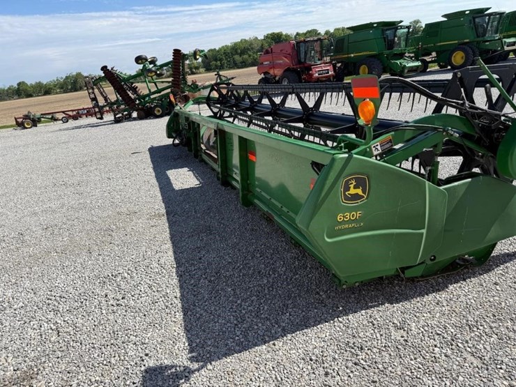2006-john-deere-630f-image-13