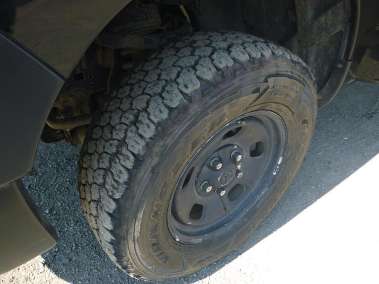 2014-dodge-1500-image-14