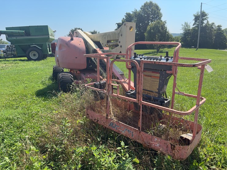 2000-jlg-450a-image-12