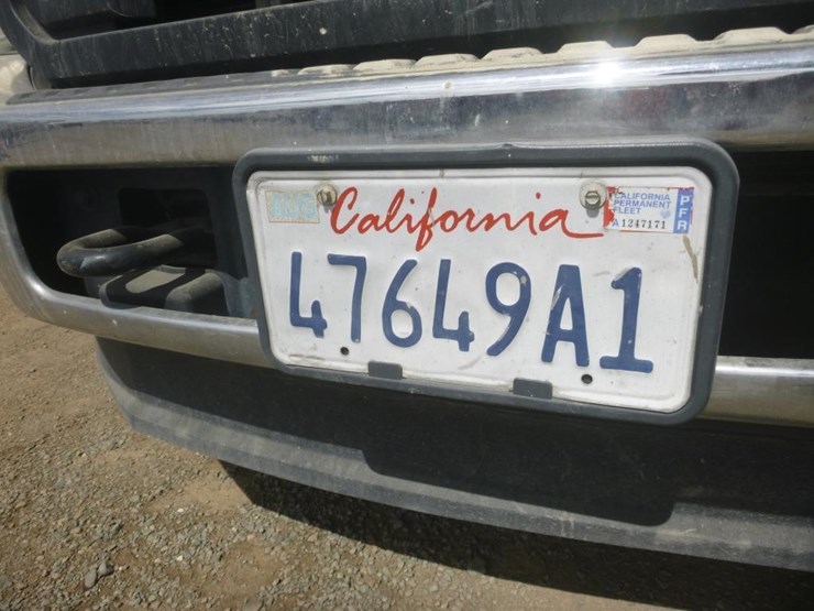 2011-ford-f550-image-26