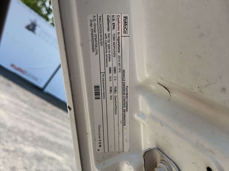 2014-ford-f250-xl-image-21