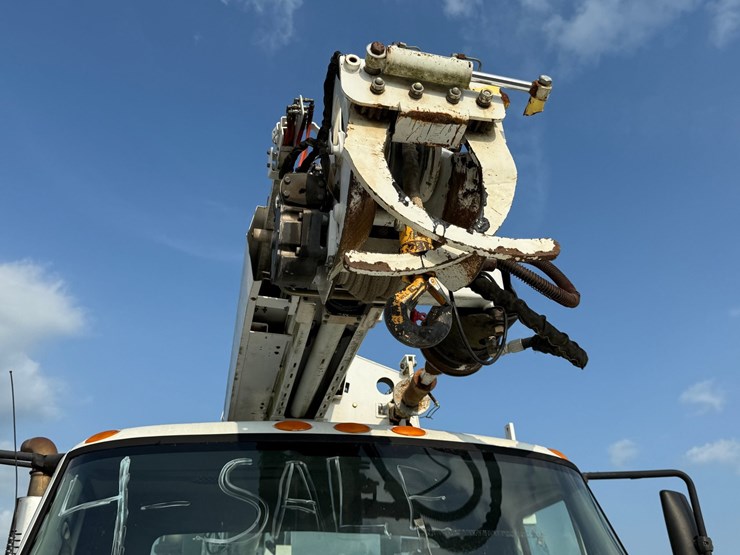 2007-international-durastar-4300-image-36
