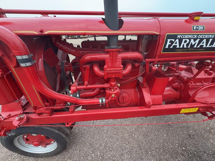 1938-farmall-f20-tractor-image-21