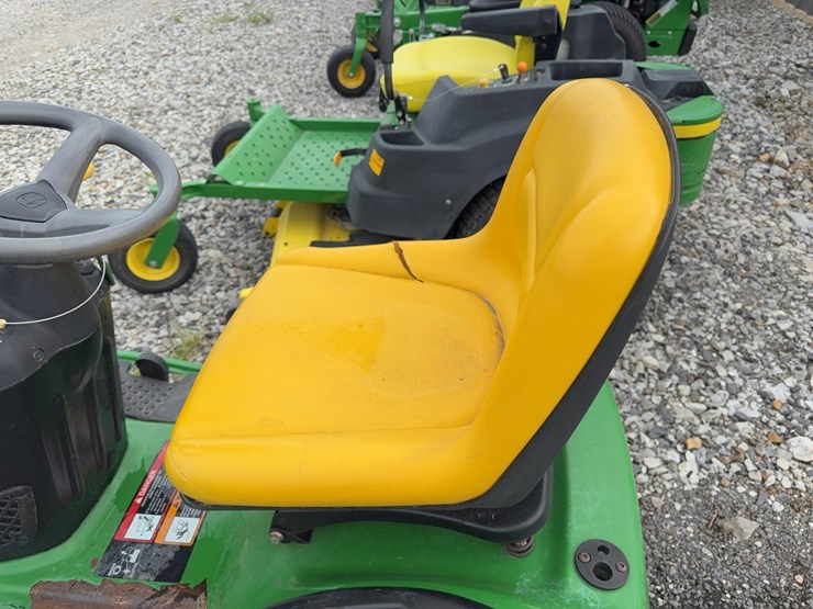 john-deere-l118-image-10