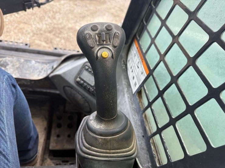 bobcat-s650-image-19