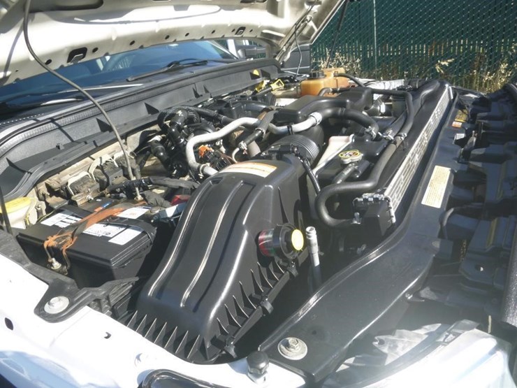 2015-ford-f550-image-12