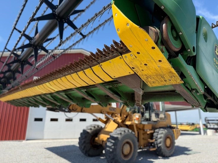 2006-john-deere-630f-image-55