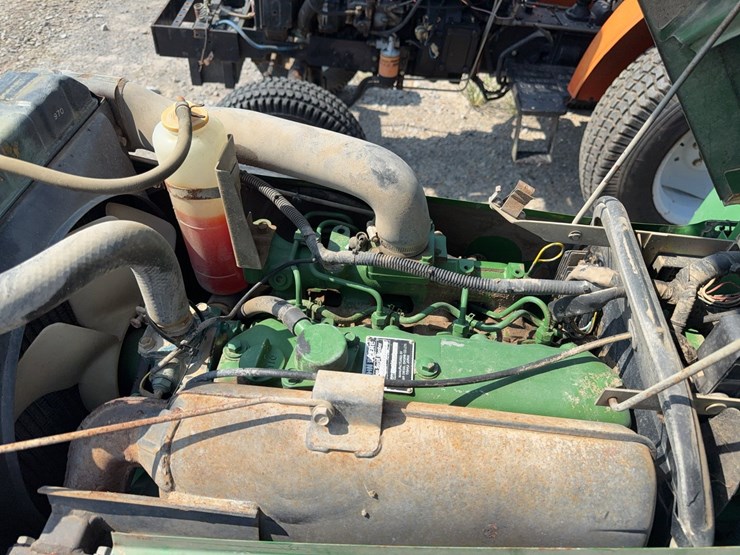 john-deere-1070-image-43