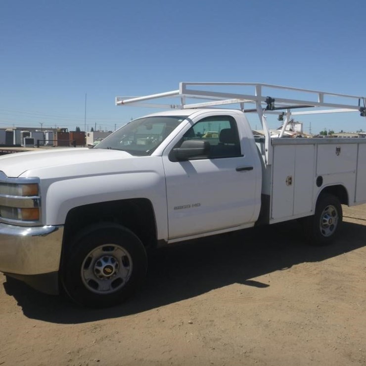 2015 CHEVROLET 2500