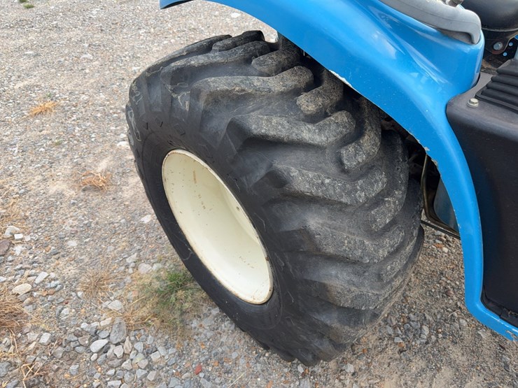 new-holland-7308-image-45