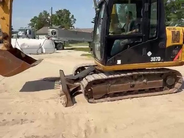 2013-caterpillar-307d-image-11