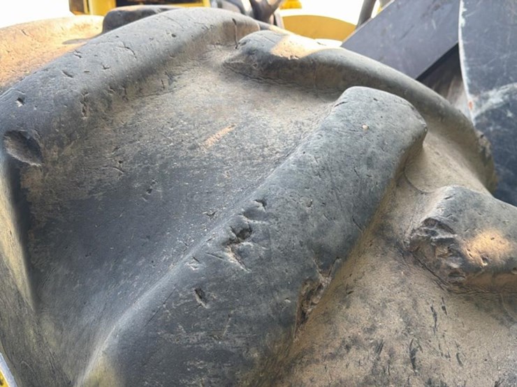 2012-deere-843k-image-24
