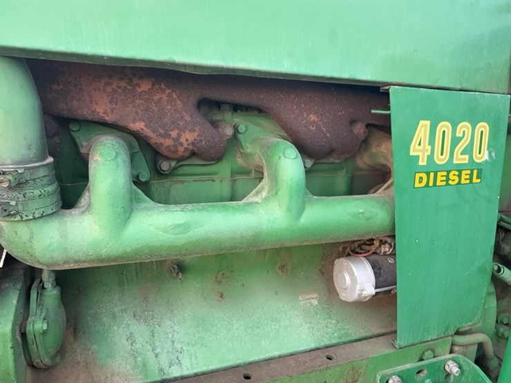john-deere-4020-image-61