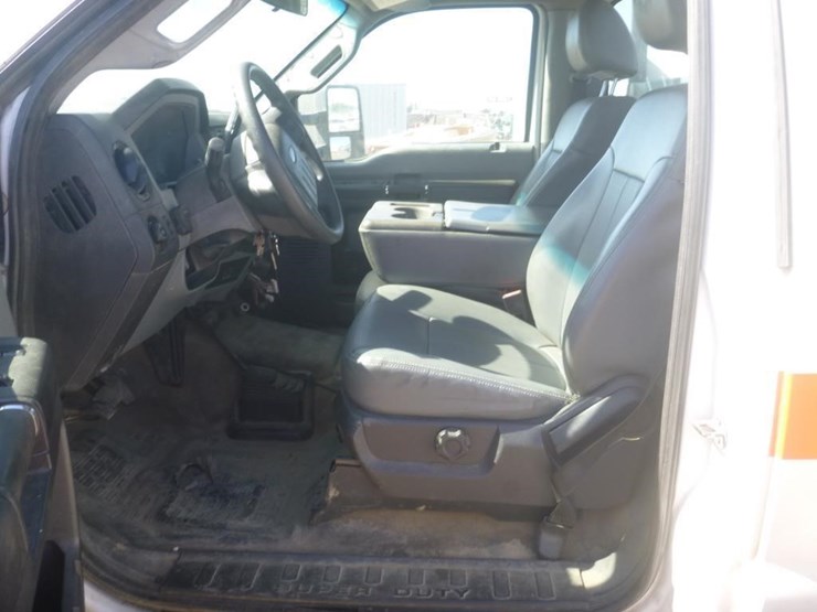 2014-ford-f350-image-12
