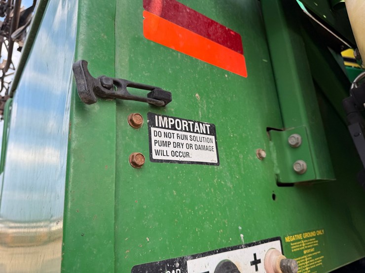 2002-john-deere-4710-image-52