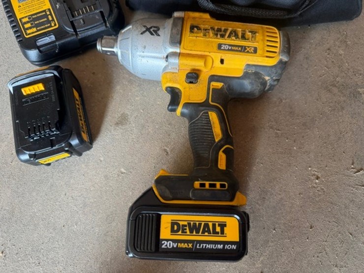 #19-•-dewalt-xr-impact-drill-image-3