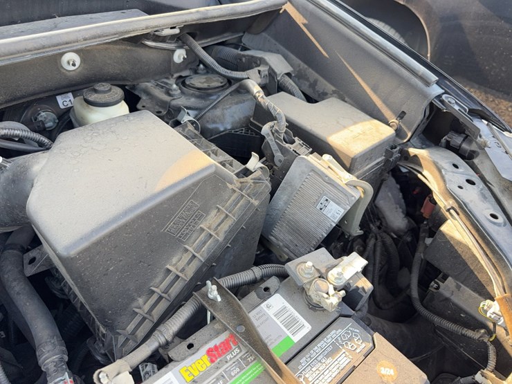 2018-toyota-rav4-image-42