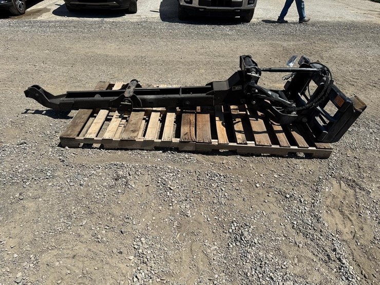 kubota-l4455a--4-pt-hitch-and-subframe-wh-auto-latch-uni-tach-image-5