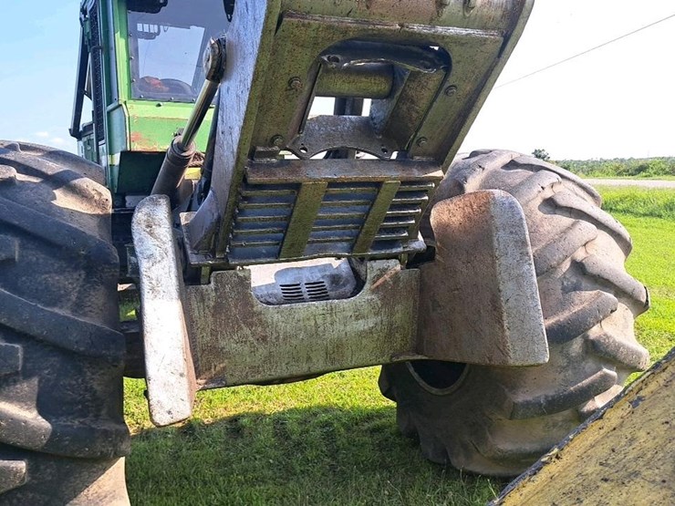 2008-deere-748h-image-27