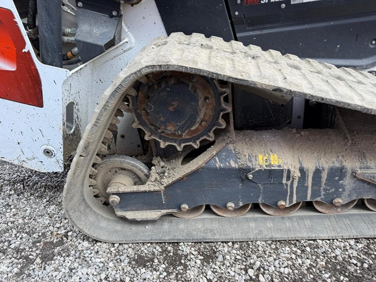 2023-bobcat-t86-image-13
