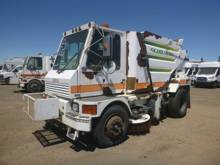 2013-global-m4-sweeper-image-1