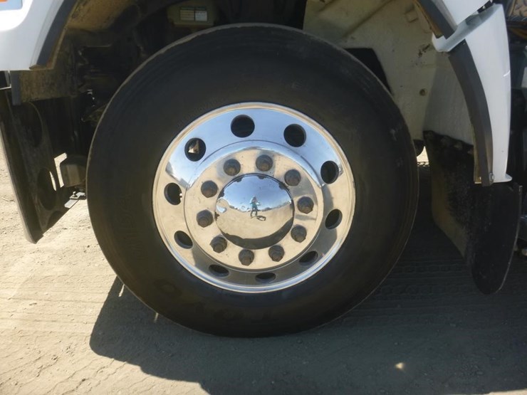 2019-western-star-4700sf-image-27