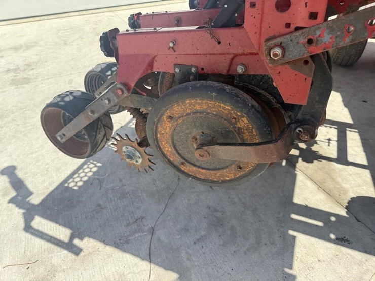 case-ih-5500-image-56