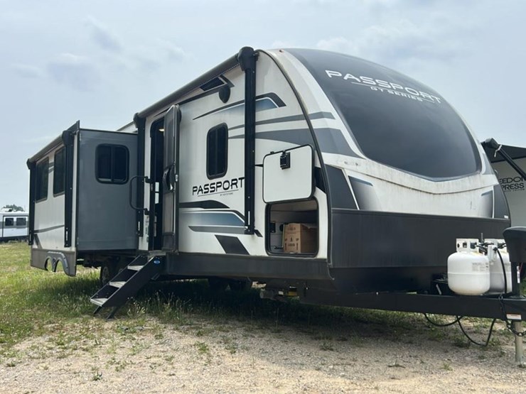 #142-•-2022-keystone-passport-grand-touring-series-2870rl-camper-image-1